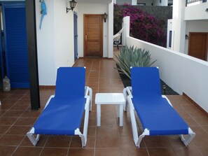 Terrace/patio - TOWNHOUSE PLAYA BLANCA / LANZAROTE 100 MTS FROM THE SEA (Playa Blanca)