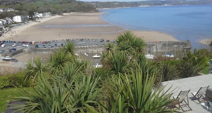 Pebbles Superb Apartment/Woodland & Sea View/Short Walk Beach/Free Parking &WiFi