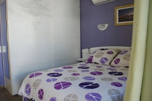 1 bedroom, WiFi, bed sheets