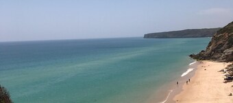 Villa Muramaris, Stunning seaview, private garden with pool. Design and art.