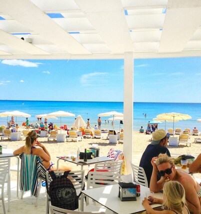 Great apart., 100% equipped, ideal for families. A stone's throw from the beach