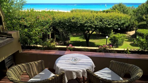 Hervorragende Villa am Meer mit direktem Zugang zum Strand