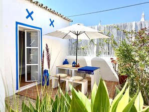 Terrace/patio - Chill out and relax in true Portuguese style  (Santa Barbara de Nexe)