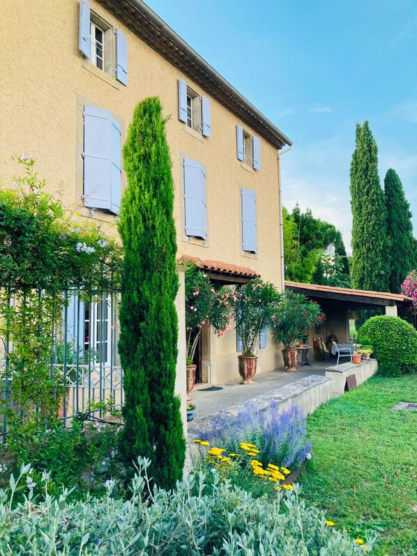 Exterior - House with character, private swimming pool, near Carcassonne (Villeneuve-Minervois)