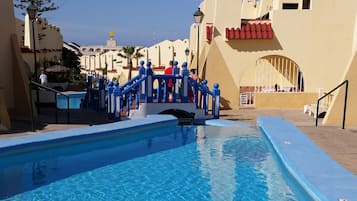 Una piscina climatizada