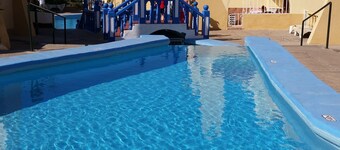 Very nice apartment in Costa Adeje, great pools and only 6 minutes to beach