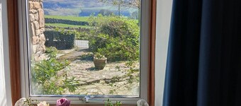 Traditional Dales Cottage With Stunning Views