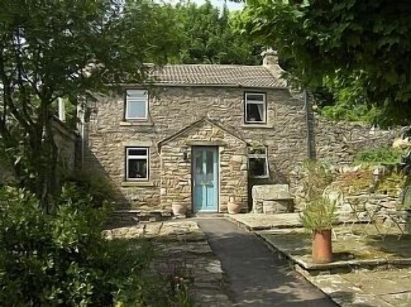 Exterior - Traditional Dales Cottage With Stunning Views (Marrick)