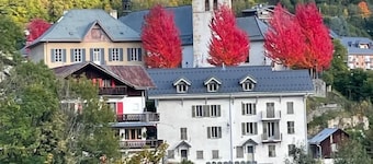 Winter/Summer holidays in St Gervais Le Bains Sleeps 4