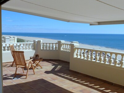 Luxury beach penthouse apartment in ISLA CANELA. The best views front line beach