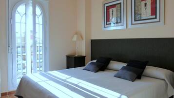 3 dormitorios, caja fuerte, tabla de planchar con plancha y wifi gratis