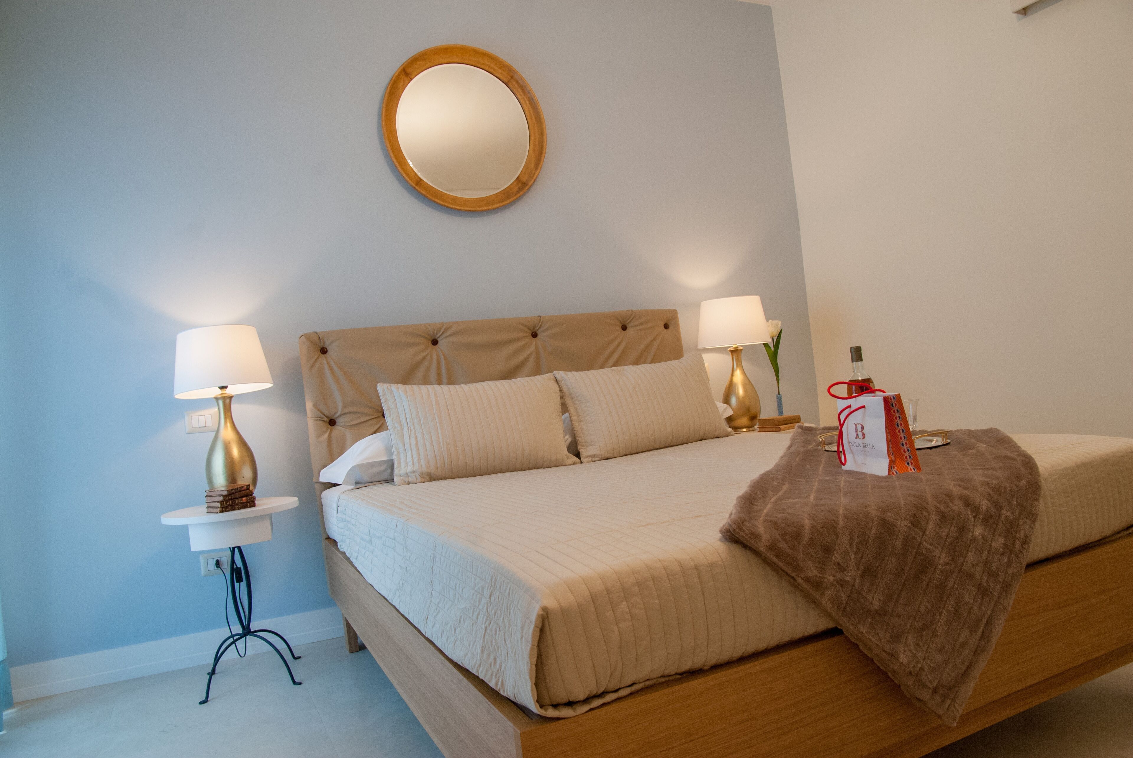 1 chambre, coffres-forts dans les chambres, bureau