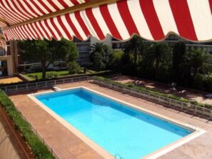 Pool - Confortable flat by the sea and with swimming pool (Roquebrune-Cap-Martin)