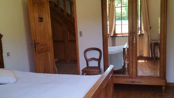 6 soveværelser, strygejern/strygebræt, sengetøj, adgang for kørestole