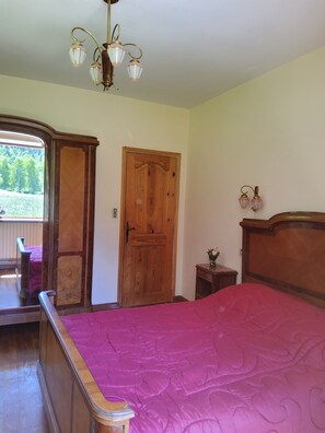 6 bedrooms, iron/ironing board, bed sheets, wheelchair access - mansion - Fournels (Fournels)