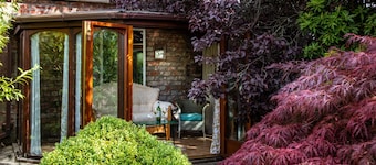 Luxury, 5 Star Holiday Villa in Blairgowrie