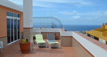 PENTHOUSE CENTRE DE GALDAR AVEC TERRASSE