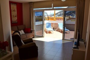 TV - PENTHOUSE CENTER OF GALDAR WITH TERRACE  (Gáldar)