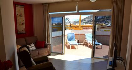 GALDARIN PENTHOUSE -KESKUS terassilla