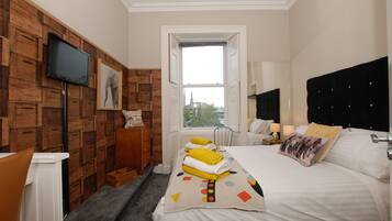 2 chambres, draps en coton égyptien, fer et planche à repasser, Wi-Fi