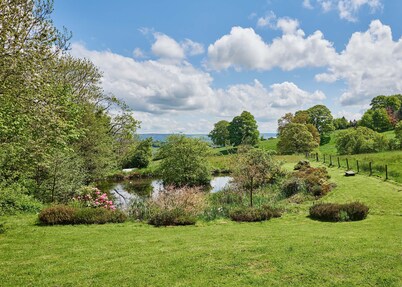 Croft Meadows Farm -  5 bedroom, dog friendly cottage in rural Staffordshire 