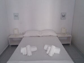 4 camere, ferro/asse da stiro, accesso a Internet, lenzuola