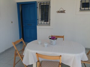 Outdoor dining - Villa Georgia - Vasilikos, Zakynthos (Zakynthos)