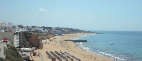 Beach nearby, beach towels