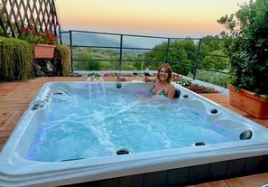 Baignoire à remous extérieure