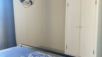 3 chambres, fer et planche Ă repasser, Wi-Fi gratuit, draps fournis