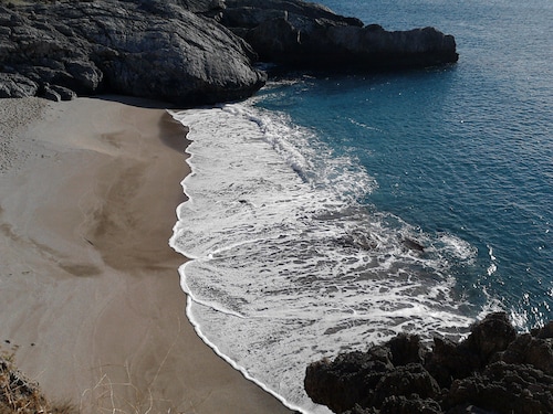 Twin furnished self-catering studio for relaxation                       