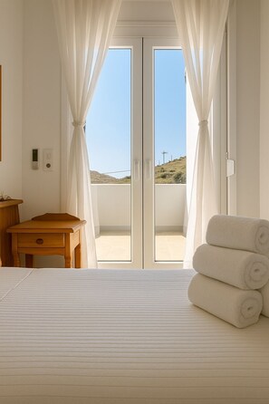 In-room safe, iron/ironing board, free WiFi, bed sheets - Twin furnished self-catering studio for relaxation                        (Plakias)