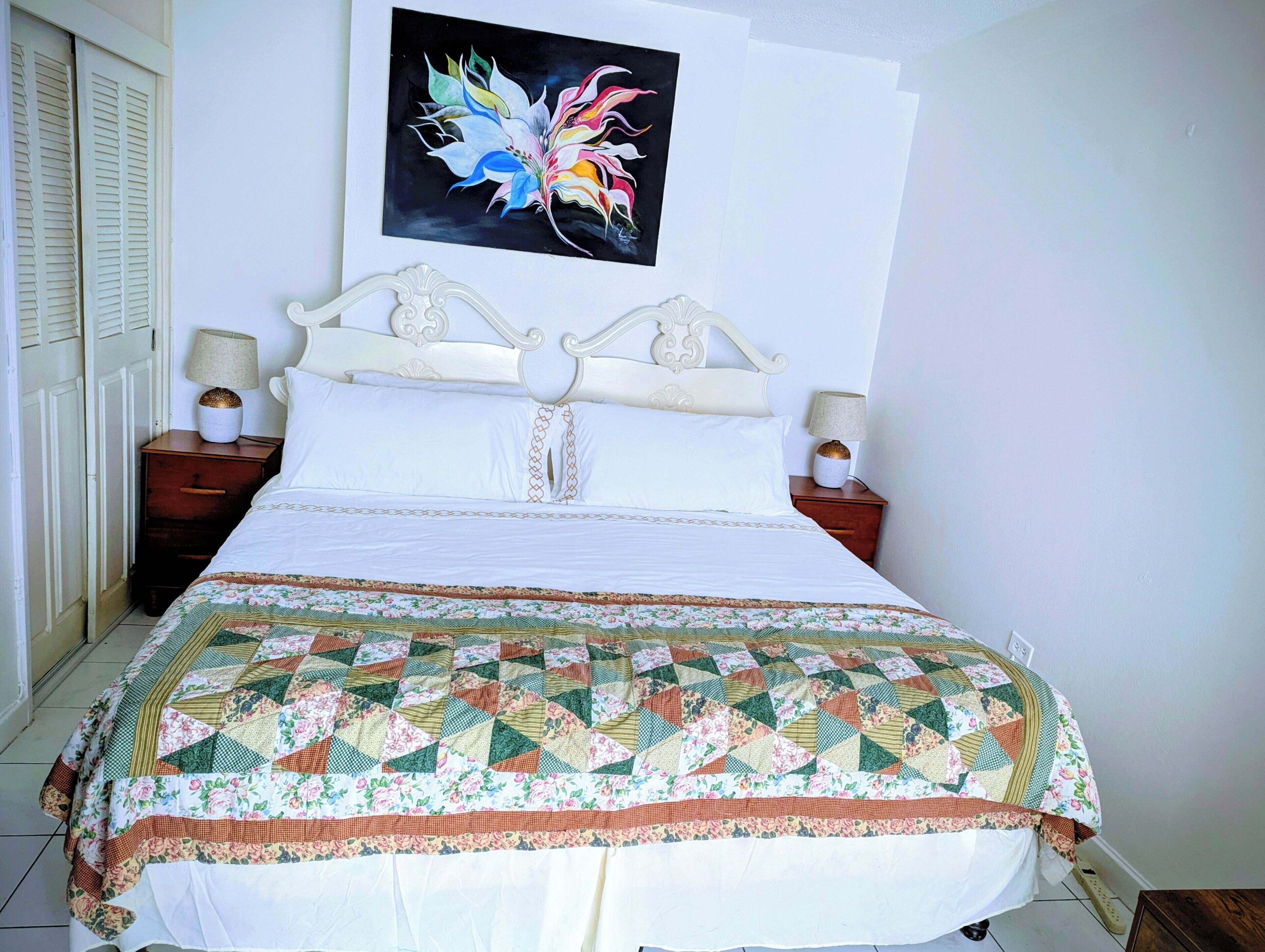 1 bedroom, in-room safe, iron/ironing board, free WiFi