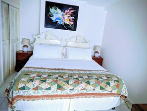 1 bedroom, in-room safe, iron/ironing board, free WiFi