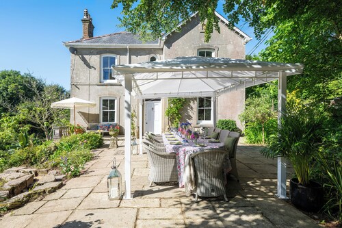 Beautiful Country House by Perranporth Beach