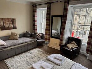 2 bedrooms, iron/ironing board, travel cot, free WiFi