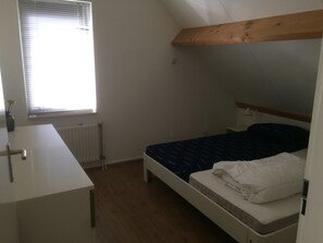 3 Schlafzimmer, Reisekinderbett, kostenloses WLAN