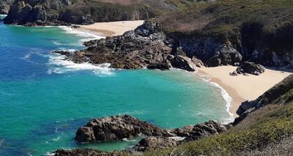 WITH HIS VIEW 180 ° SEA FOR THIS HOUSE OF ARCHITECT