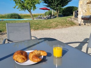 Buiten dineren