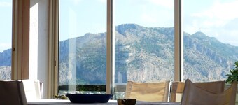 Villa Soliva - Información general, vista del Monte Pellegrino y Mondello