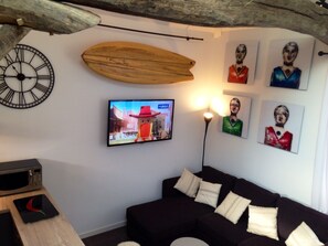 TV - 2 ROOMS + MEZZANINE. All Biarritz on foot. (Biarritz)