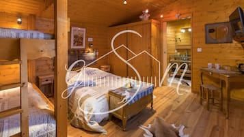 5 chambres, bureau, fer et planche Ă repasser, Wi-Fi gratuit