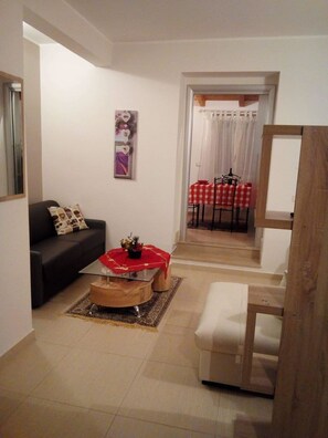 Living area - Apartment next to Greek Theater (Syracuse)