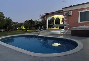 Outdoor pool - Villa with private pool, large lawn, all with sea view. (Orosei)