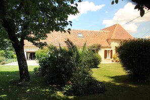 Property grounds - "Les Mirabelles"  in deep rural France - (Gardonne)