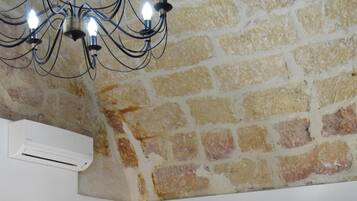 Frigorifero, forno, piano cottura, macchina per tè/caffè