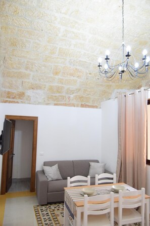 Interior - Comfortable apartment near the sea and near Palermo, Sicily (Terrasini)