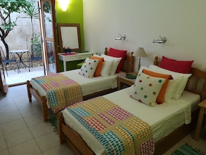 3 bedrooms, in-room safe, iron/ironing board, travel cot - Discover Villa Koumos in Gavalochori, Crete: Luxury, Views, and Relaxation! (Gavalochori)