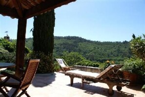 Terrace/patio - Village house with heated pool in the Luberon for 14 people (Ansouis)