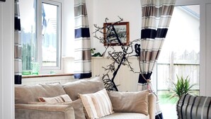 TV, DVD-spiller og bøker